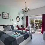 Castle דירה